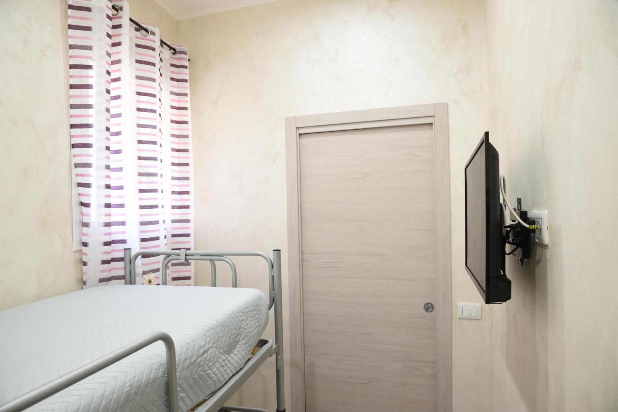 Family House Apartment Catania Exterior foto