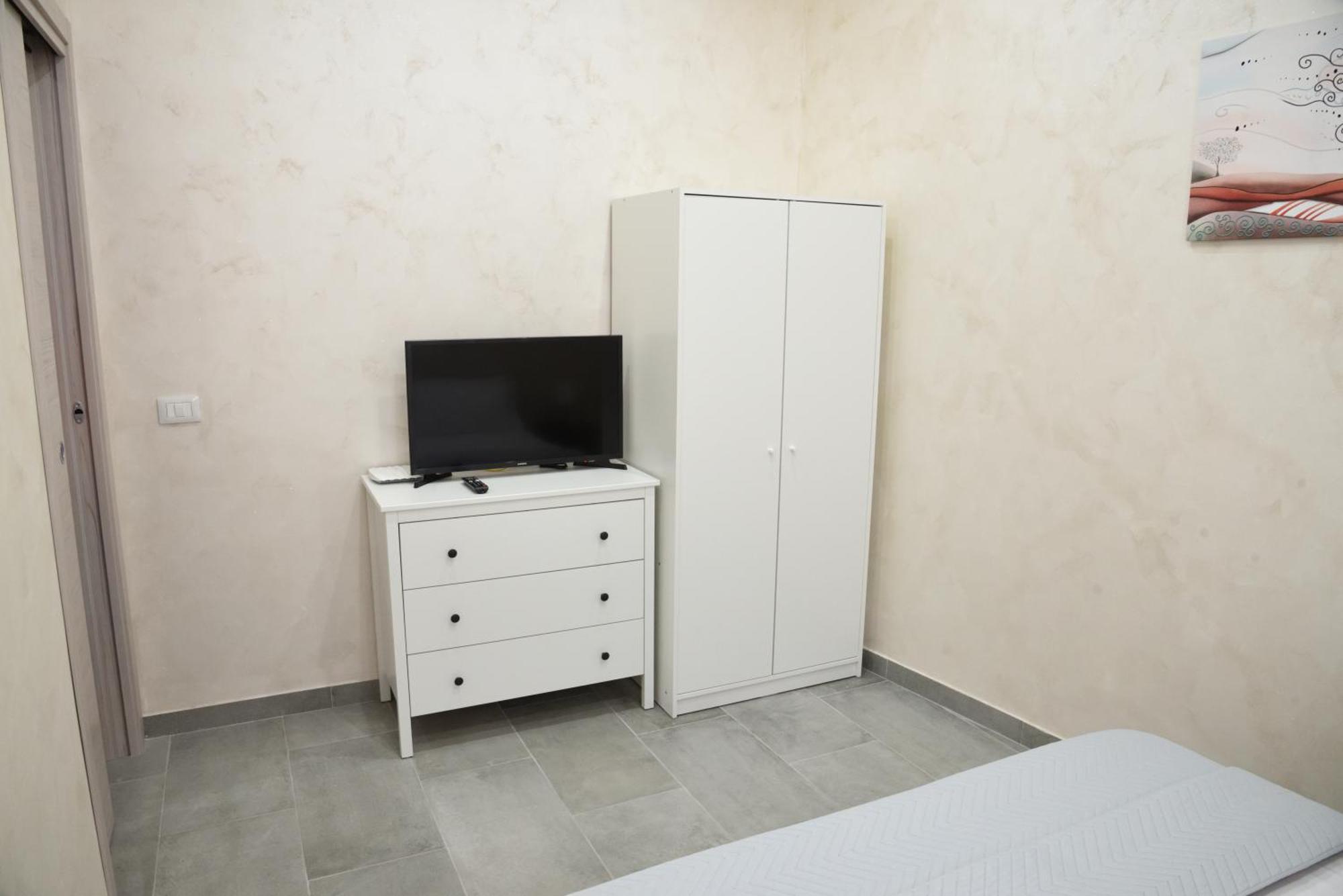 Family House Apartment Catania Exterior foto